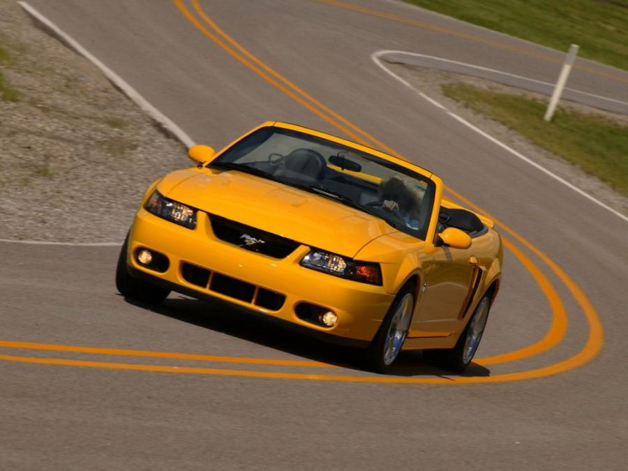  Ford Mustang SVT Cobra Convertible 2002 года  (фото 87 из 103)
